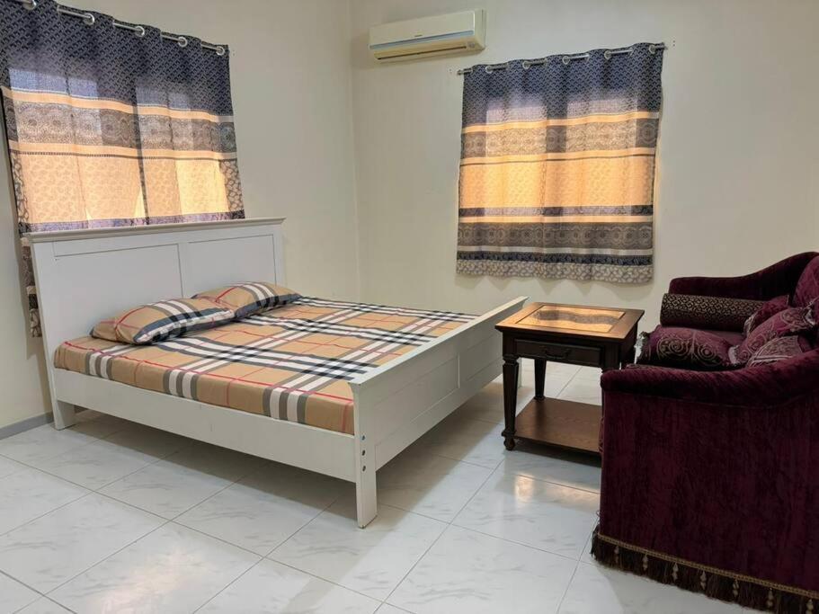 Apartment Master Near Metro *