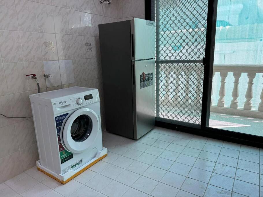 Master Near Metro Apartment *